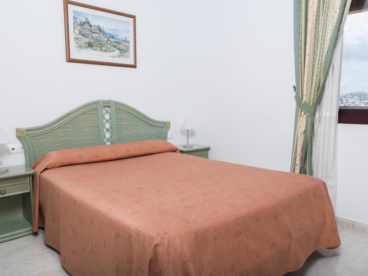 Apartamentos Coral Beach Unitursa Calp Zimmer foto